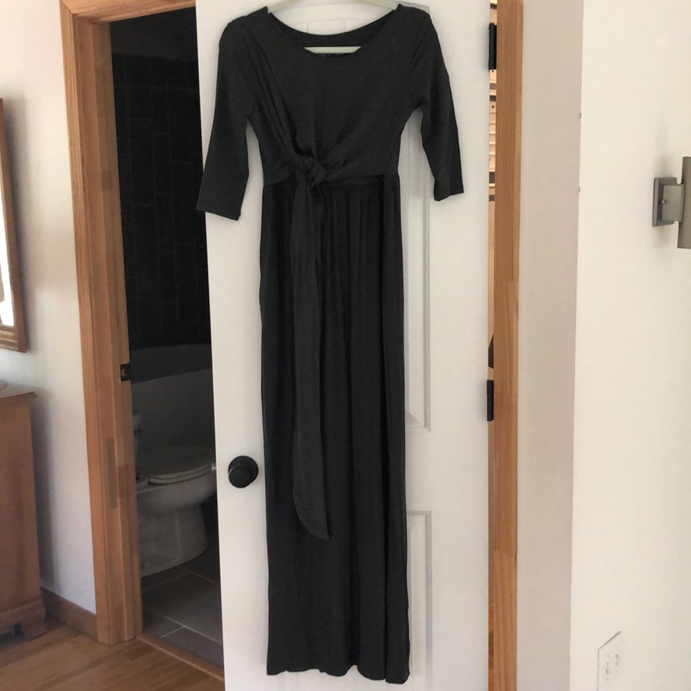 Maternity Grey knit maxi dress